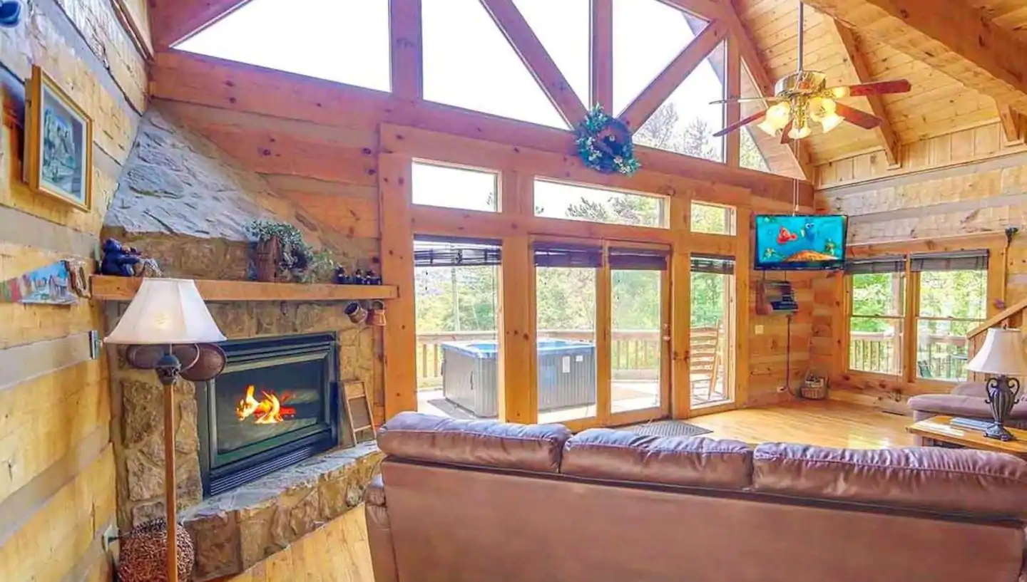 Spacious living room.