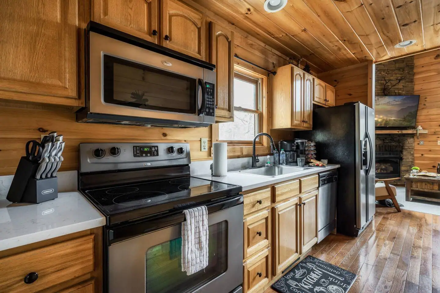 A kitchen fully stocked for your all-day snacks.