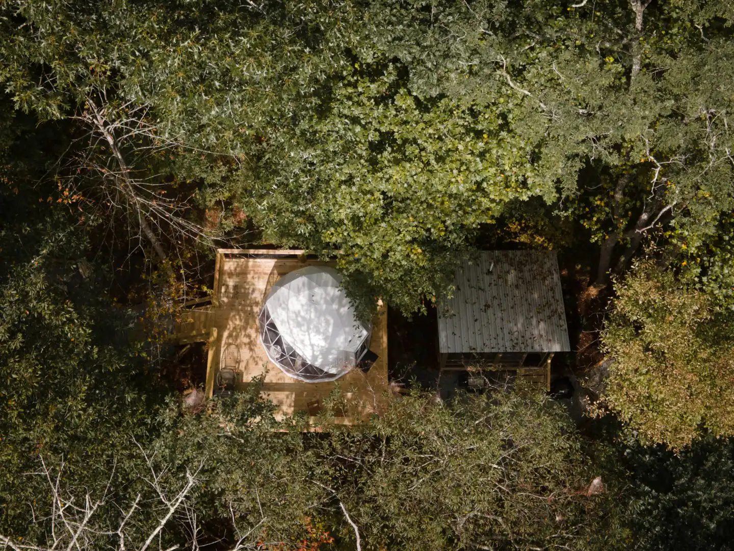 Tiny Geopod with your own heated bathroom, outside covered cooking space, and grilling area