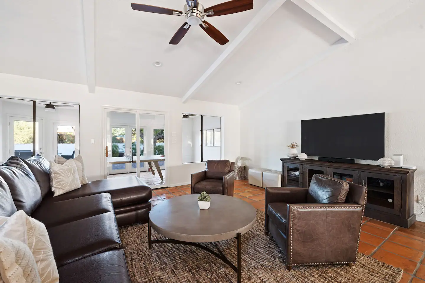 Inside the living area, you'll discover distinctive decorations, high-quality furniture, and impressive architectural workmanship.