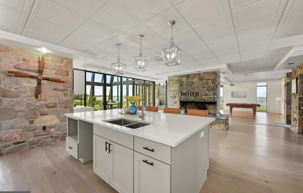 The main house kitchen is fully equipped.