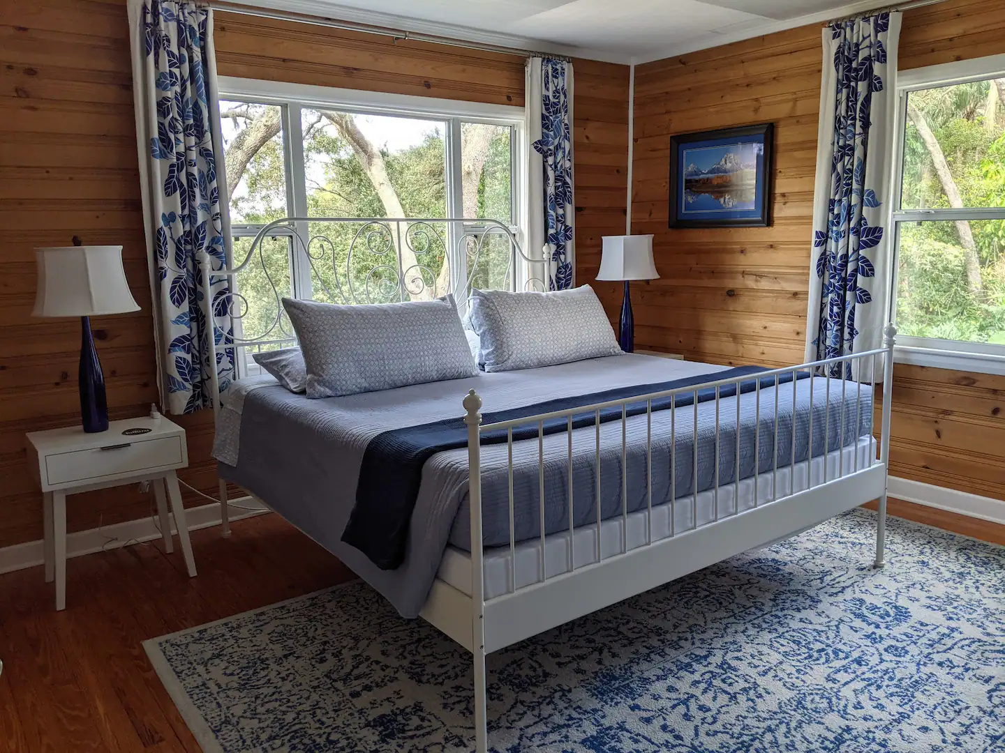 Primary bedroom/king bed