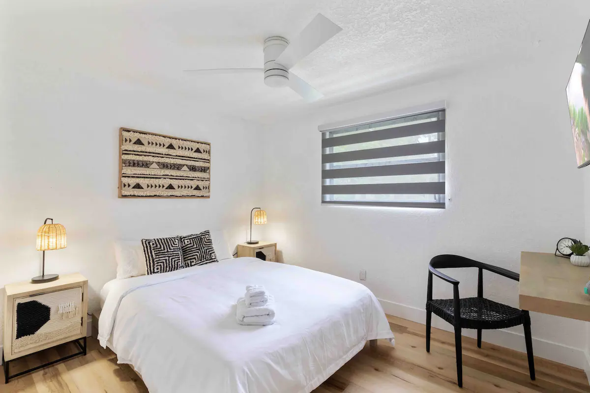 4 large bedrooms with very comfortable queen sized beds