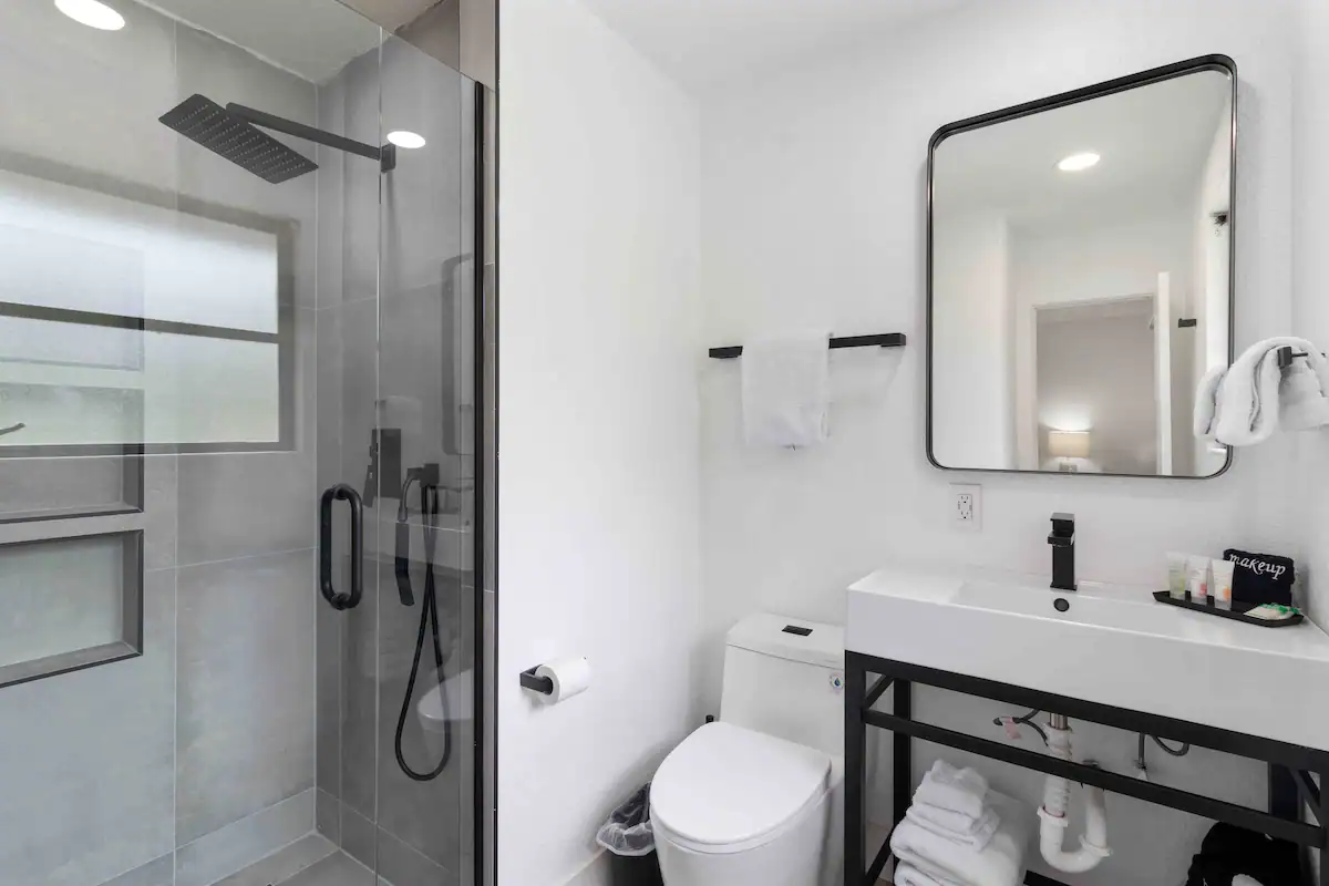 The bathrooms were newly renovated, super clean and well stocked!