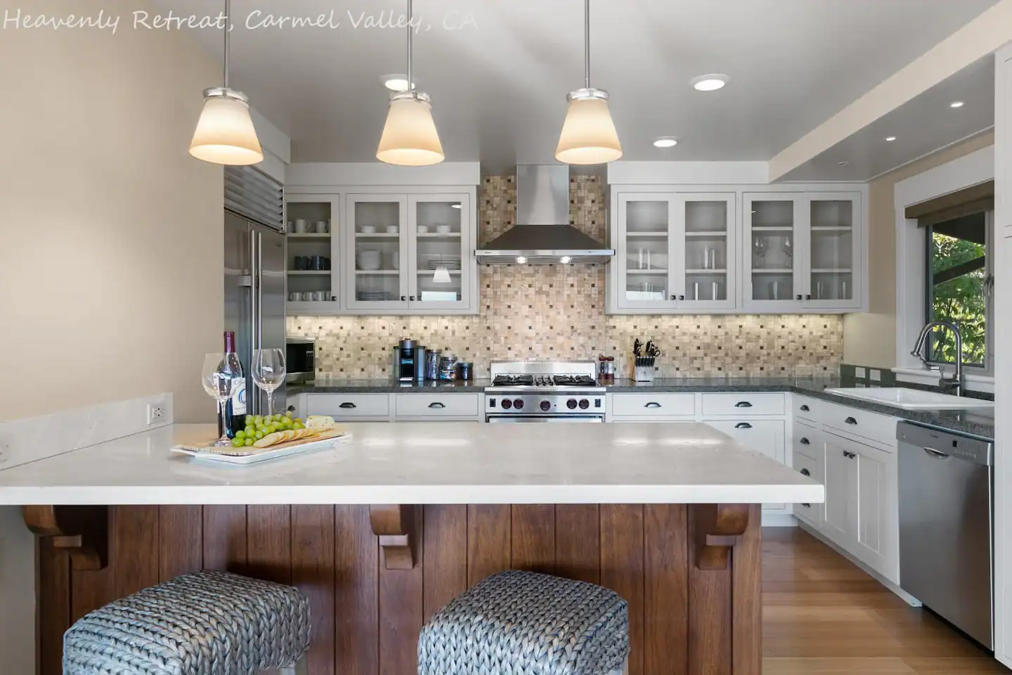 Breakfast Bar in Kitchen