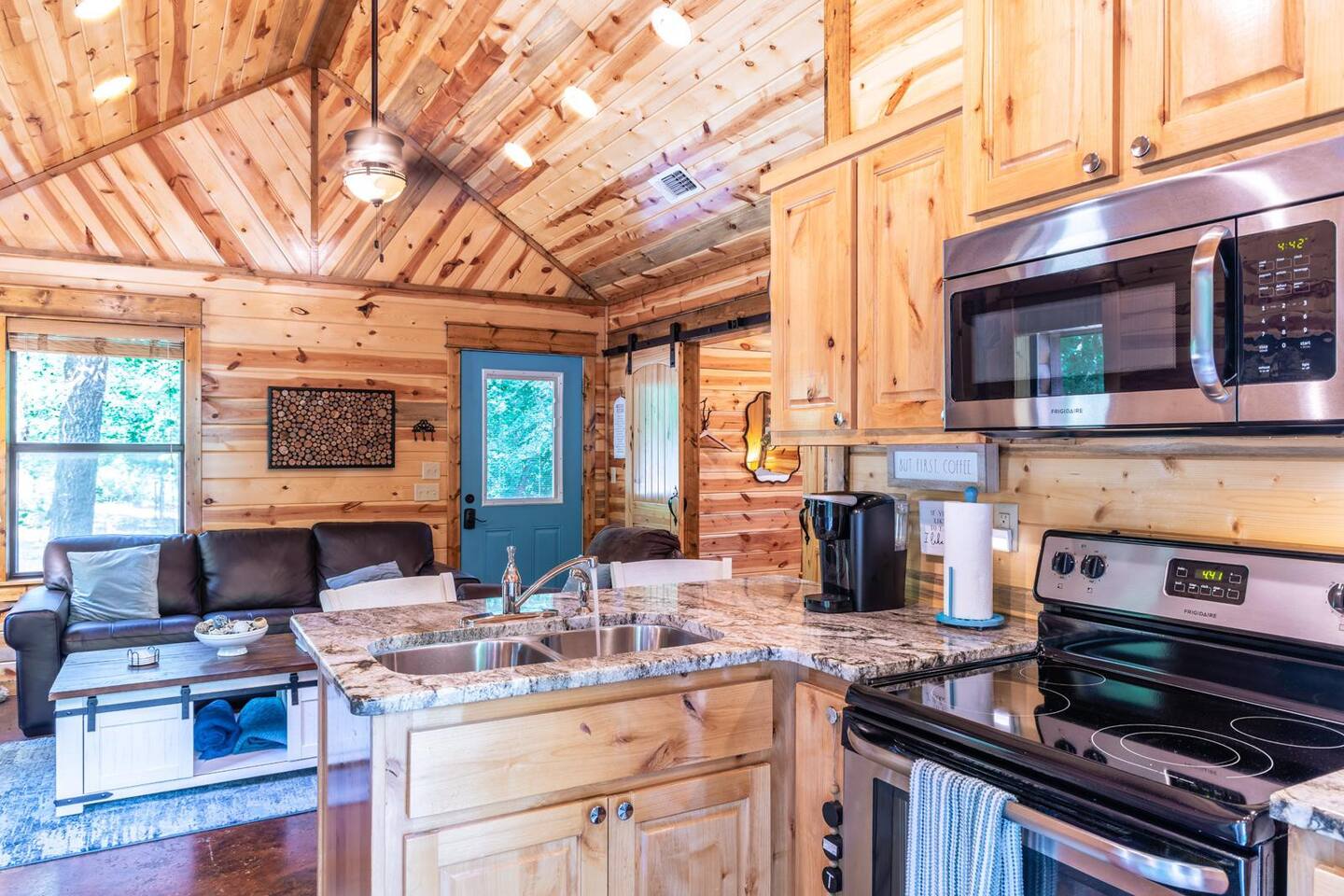 A well-equipped kitchen.