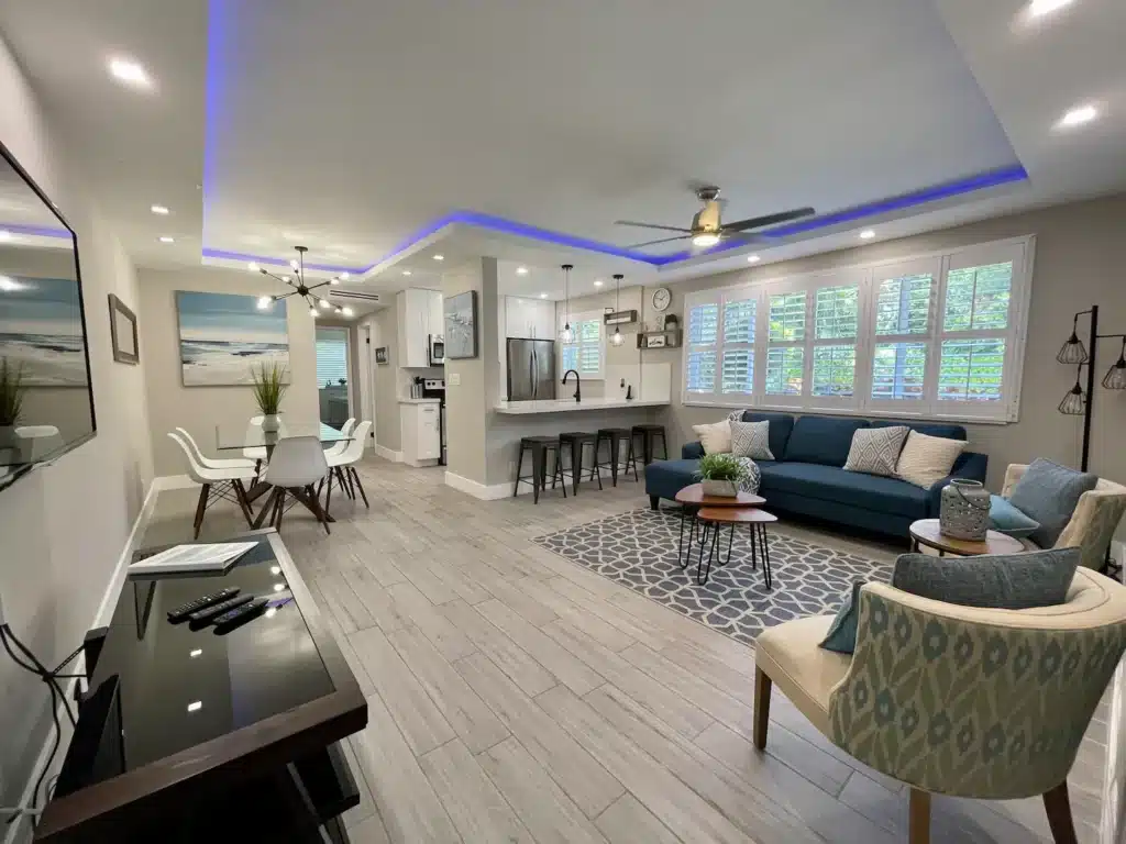 Best Airbnbs Fort Lauderdale
2BR/1BA Newly Renovated Condo
Location: Fort Lauderdale, Florida
