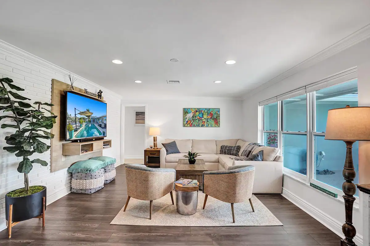 Comfortable L-Sectional Sofa and plush pillow seats - pull up a seat and let game night begin!
